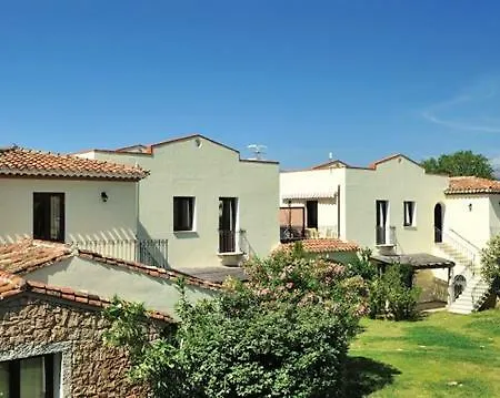 Marina Torre Navarrese ホテル 4*