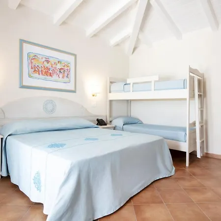 Hotel Marina Torre Navarrese 4*