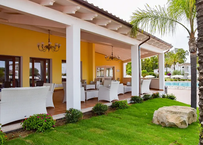 Marina Torre Navarrese 4*